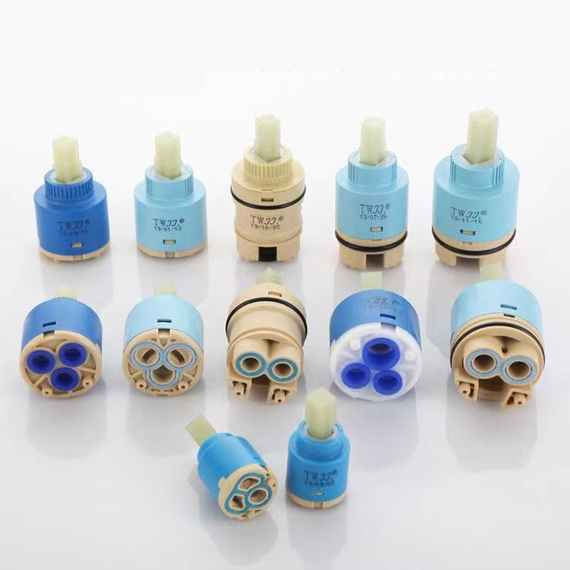 蛇口用混合スプールバルブ 25mm/35mm/40mm カー - Kitchen Appliances Integrated のレビューと価格